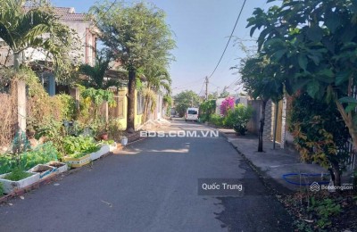 Sang nhượng rất gấp lô đất mặt tiền đường ĐT 821, xã Lộc Giang, huyện Đức Hòa, tỉnh Long An